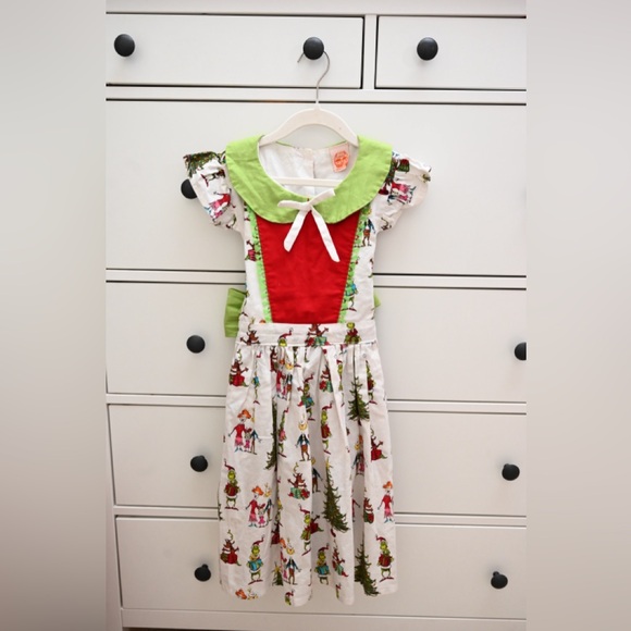 Tamal con Merengue Grinch dress - Picture 1 of 6